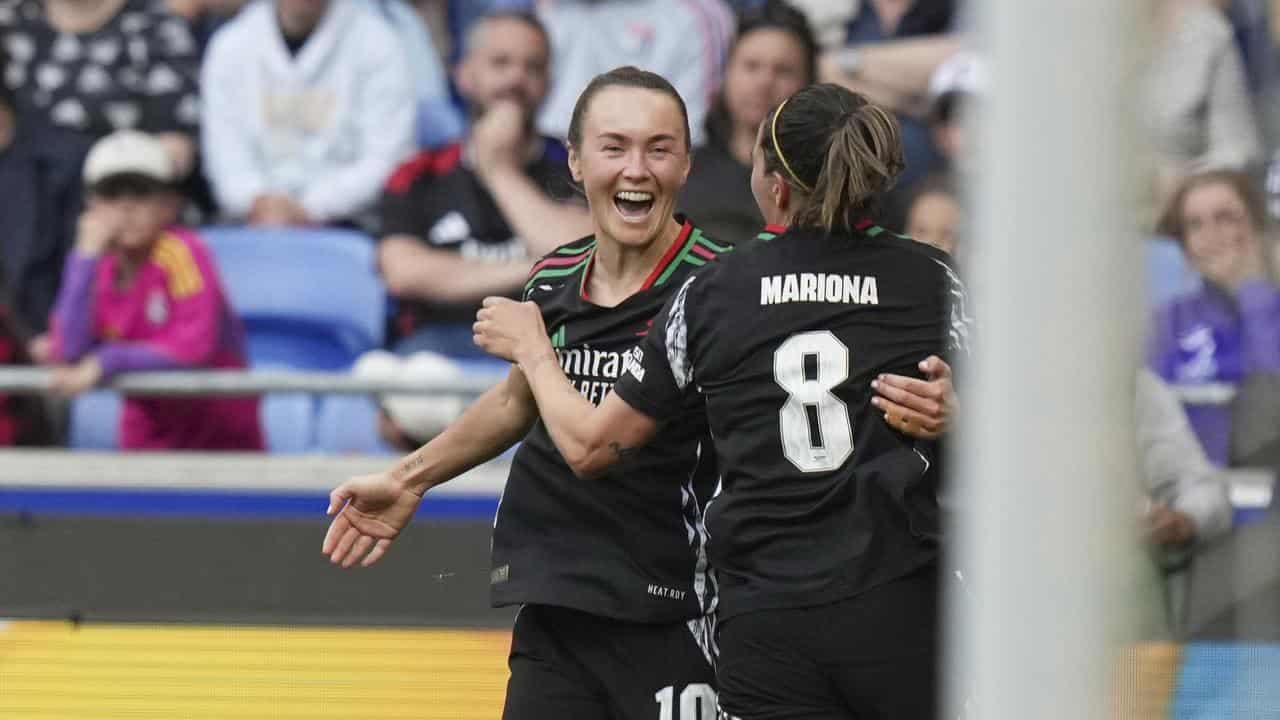 Foord helps fire Arsenal into Champions League final