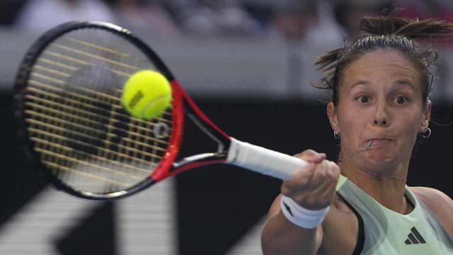 Kasatkina knocked out by ex-Russian teammate in Madrid