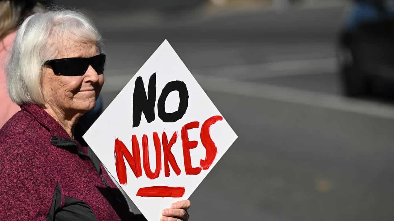 Little reaction to nuclear policy on MPs' social media