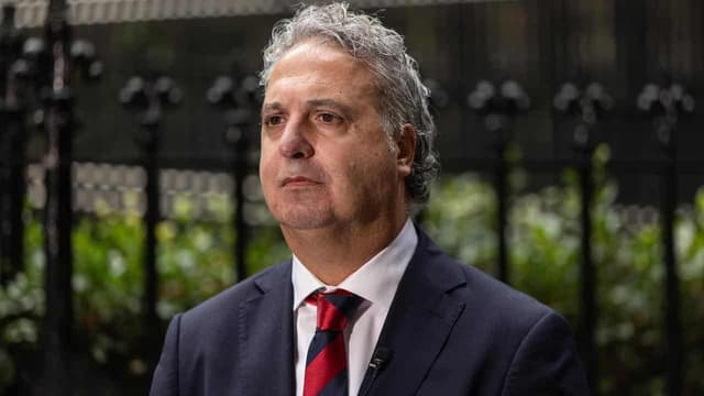 Guerra confirms delay to taking Demons' top job in AFL