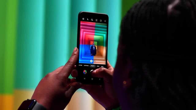 Aussies prompt politicians for real action on AI rules