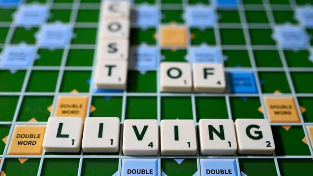 Economists cut through cost-of-living spin