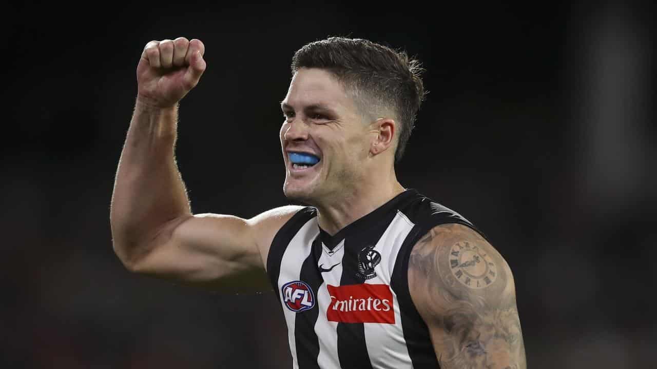 Crisp eyes extending AFL streak as Stynes' record falls