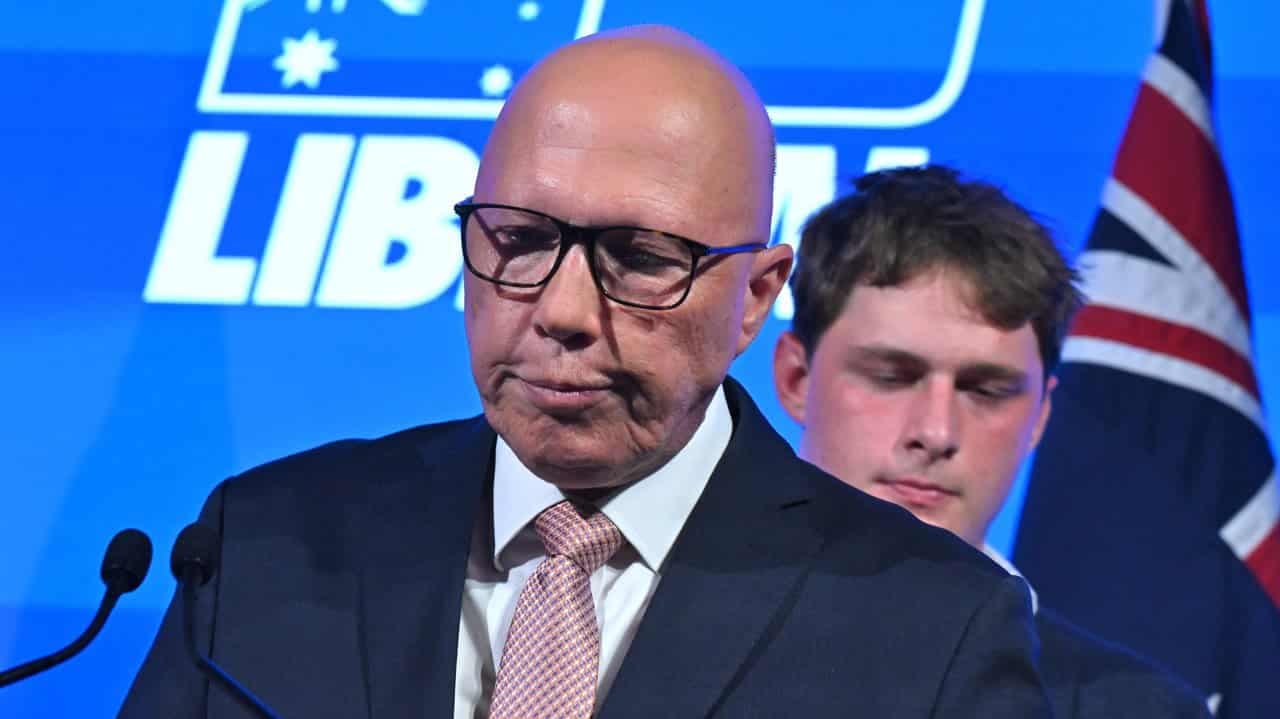 'Devastated', rudderless Liberals mourn historic defeat