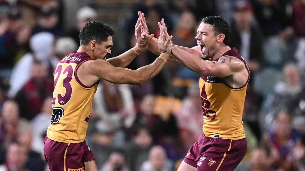 Cameron, Lions mids flex to continue QClash dominance