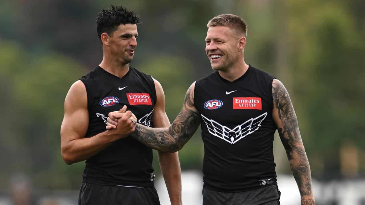 Big-name Magpies out of Fremantle clash