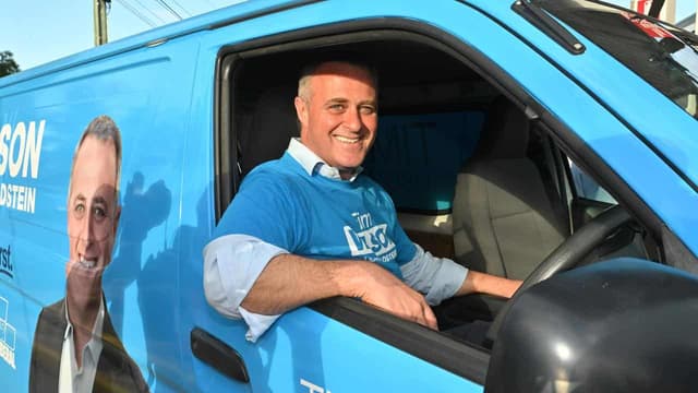 Liberal seizes seat in teal rematch, Greens leader gone