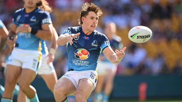 Titans ace Brimson makes rugby league Ashes switch