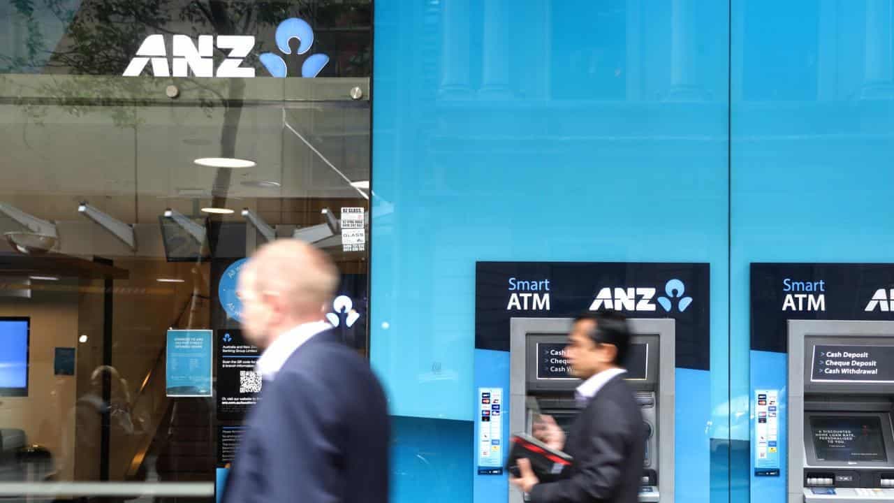 ANZ shares sell-off after flat cash profit of $3.6b