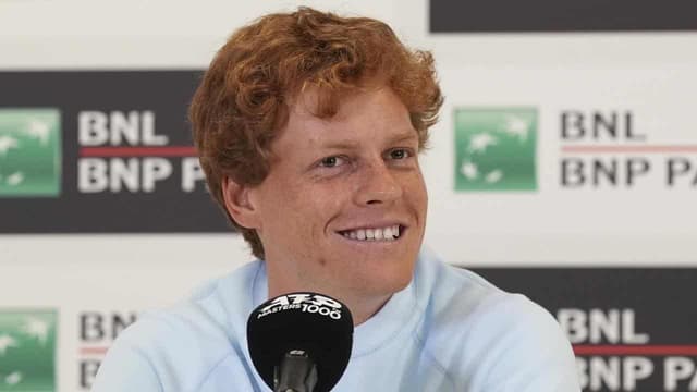 Sinner coach Cahill urged to stay on for years more