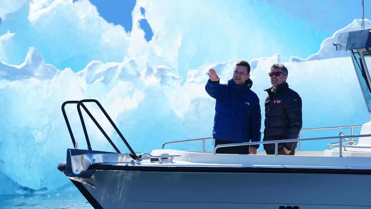 US weighs special status for Greenland