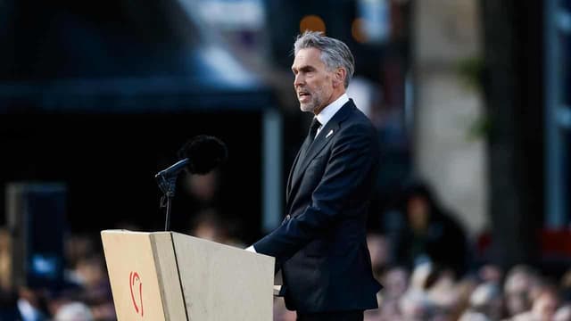 NATO calls for 3.5% of GDP on defence budgets: Dutch PM