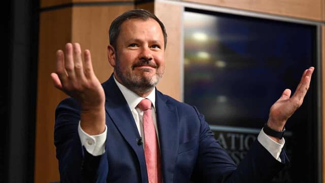 Axed minister's angry response to 'factional assassin'