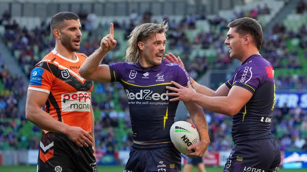 Paps helps Storm embarrass Tigers with fantastic four