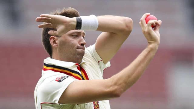 Aussie quicks give Darren Lehmann county lift-off