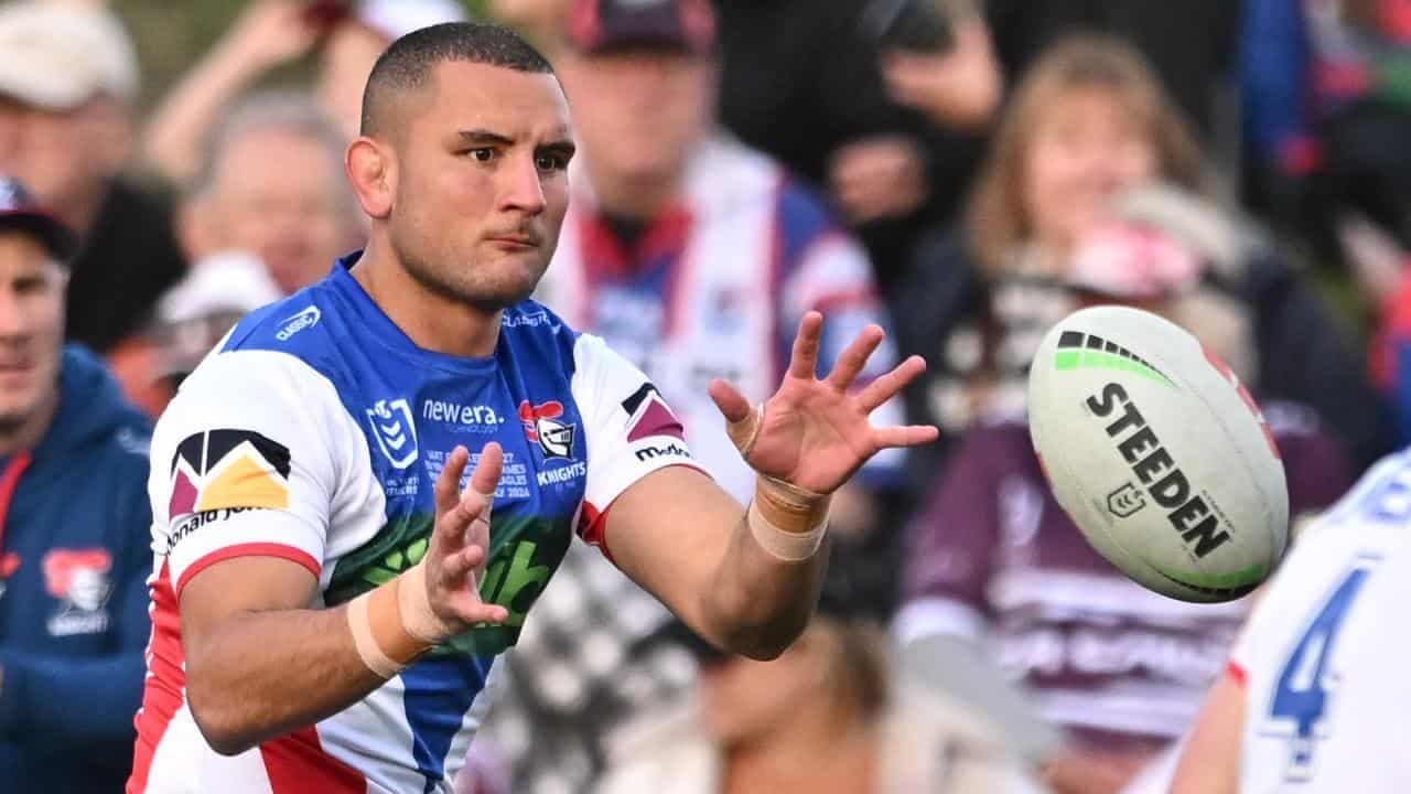Knights re-sign Croker as Thompson exit looms