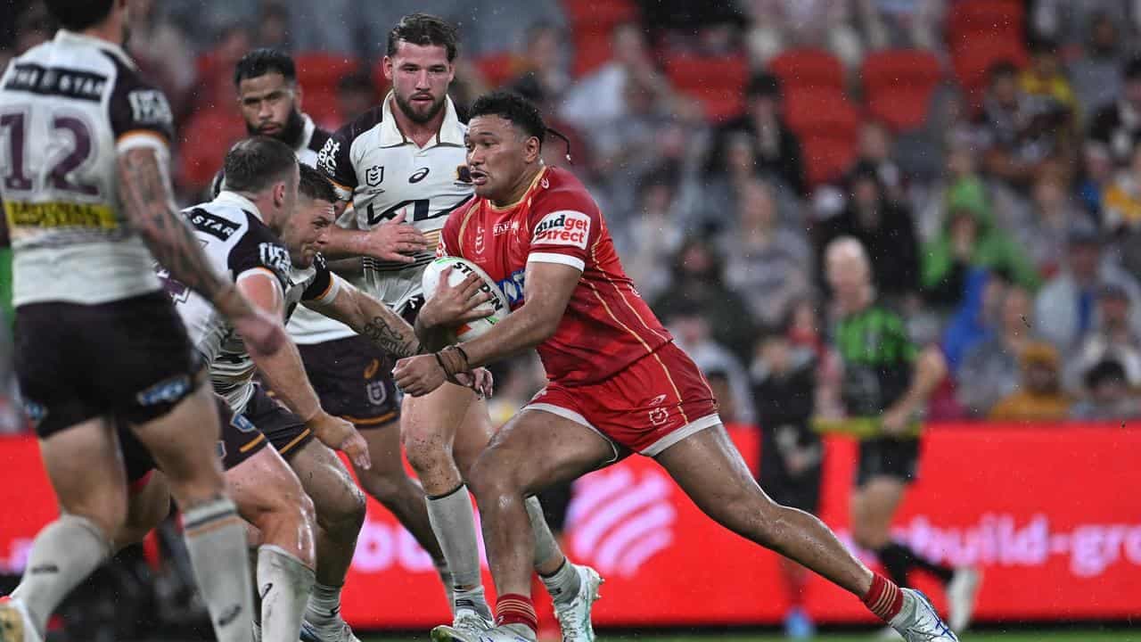 Two 'beasts' inspiring Dolphins powerhouse Finefeuiaki