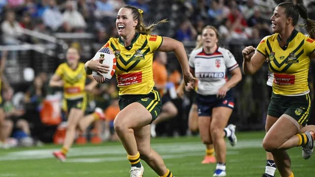 Women's Origin coaches want a slice of NRL Vegas action