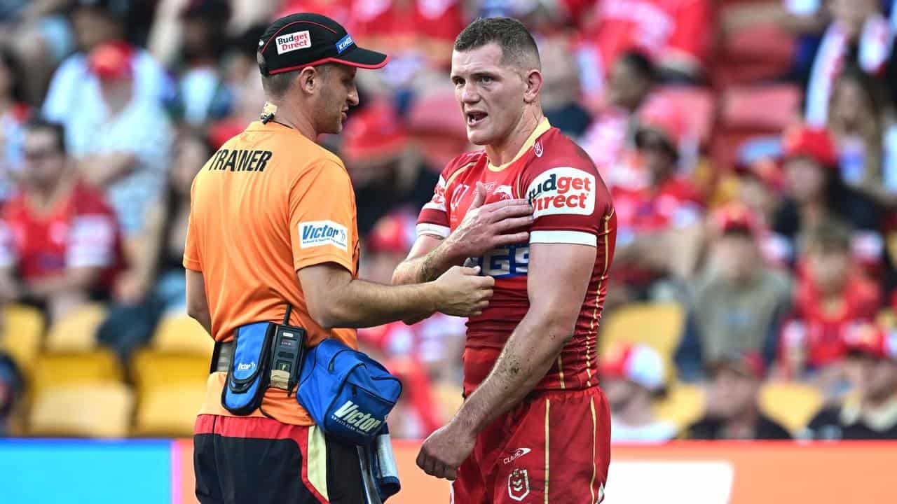 Gilbert injured in road Warriors' win over Dolphins