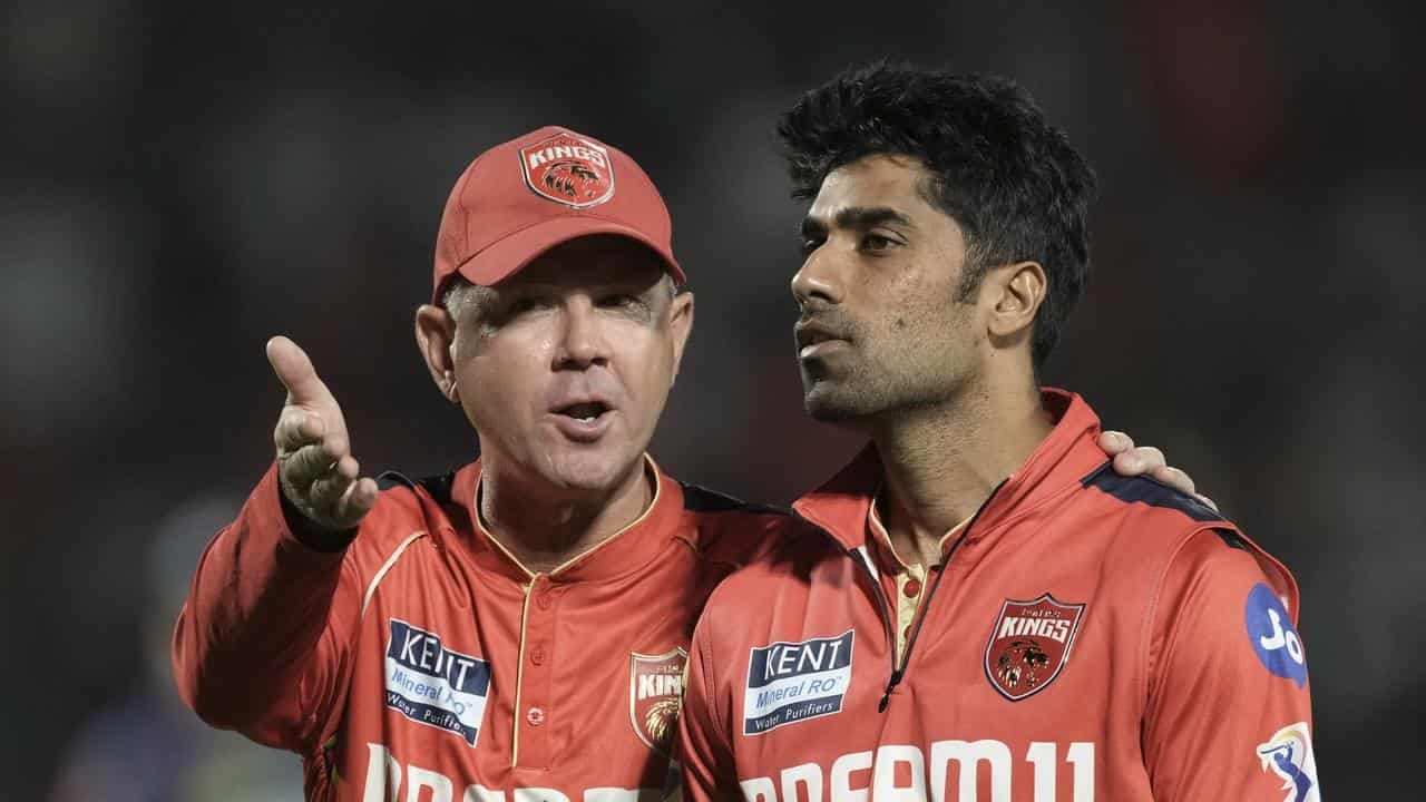 Ponting's Punjab and Hazlewood's RCB make IPL playoffs