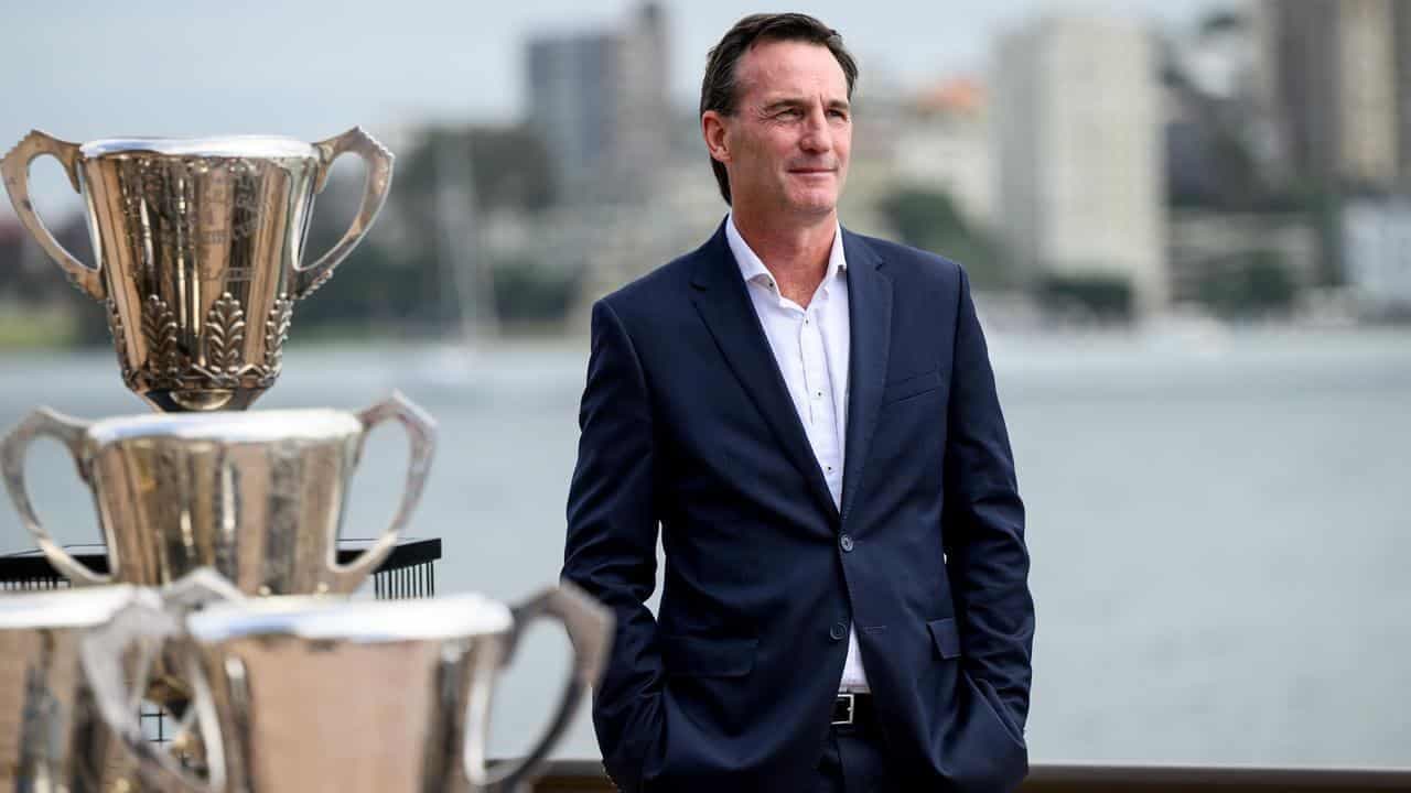 Scott backs in key AFL official after pub meeting