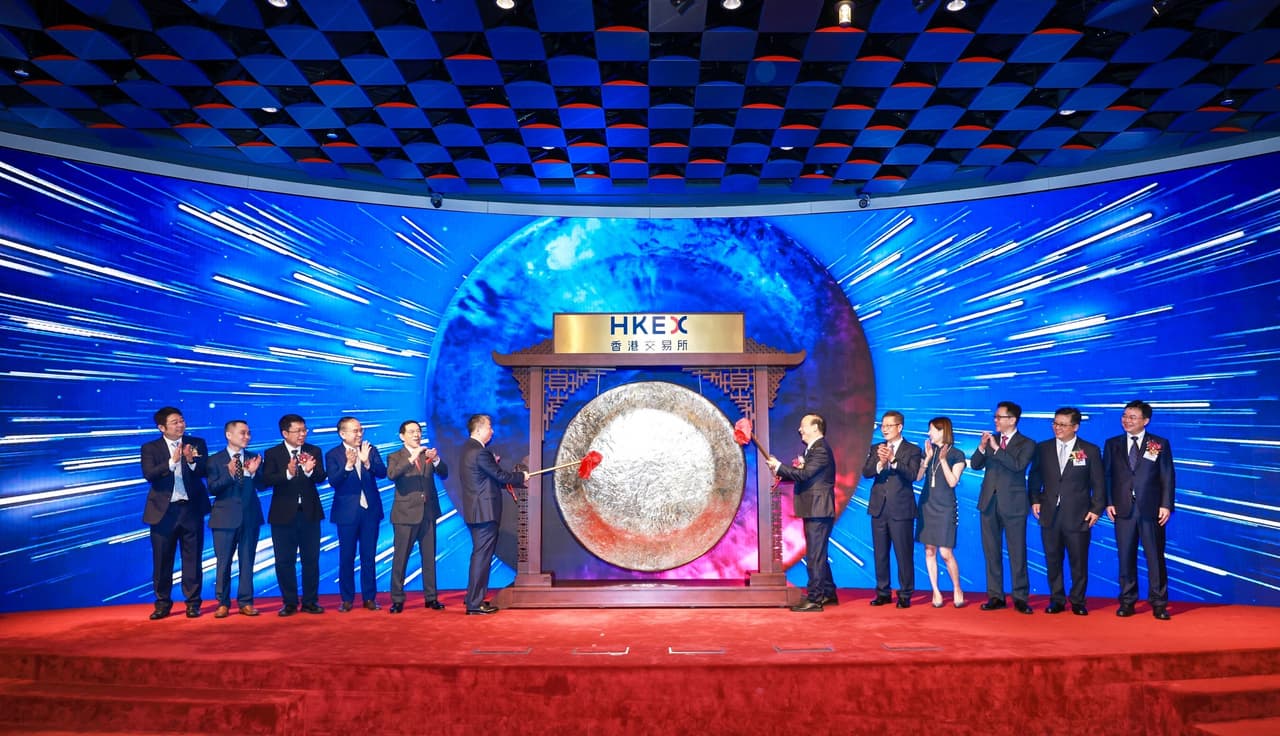 CATL Announces Listing on HKEX to Power Global Zero-Carbon Economy