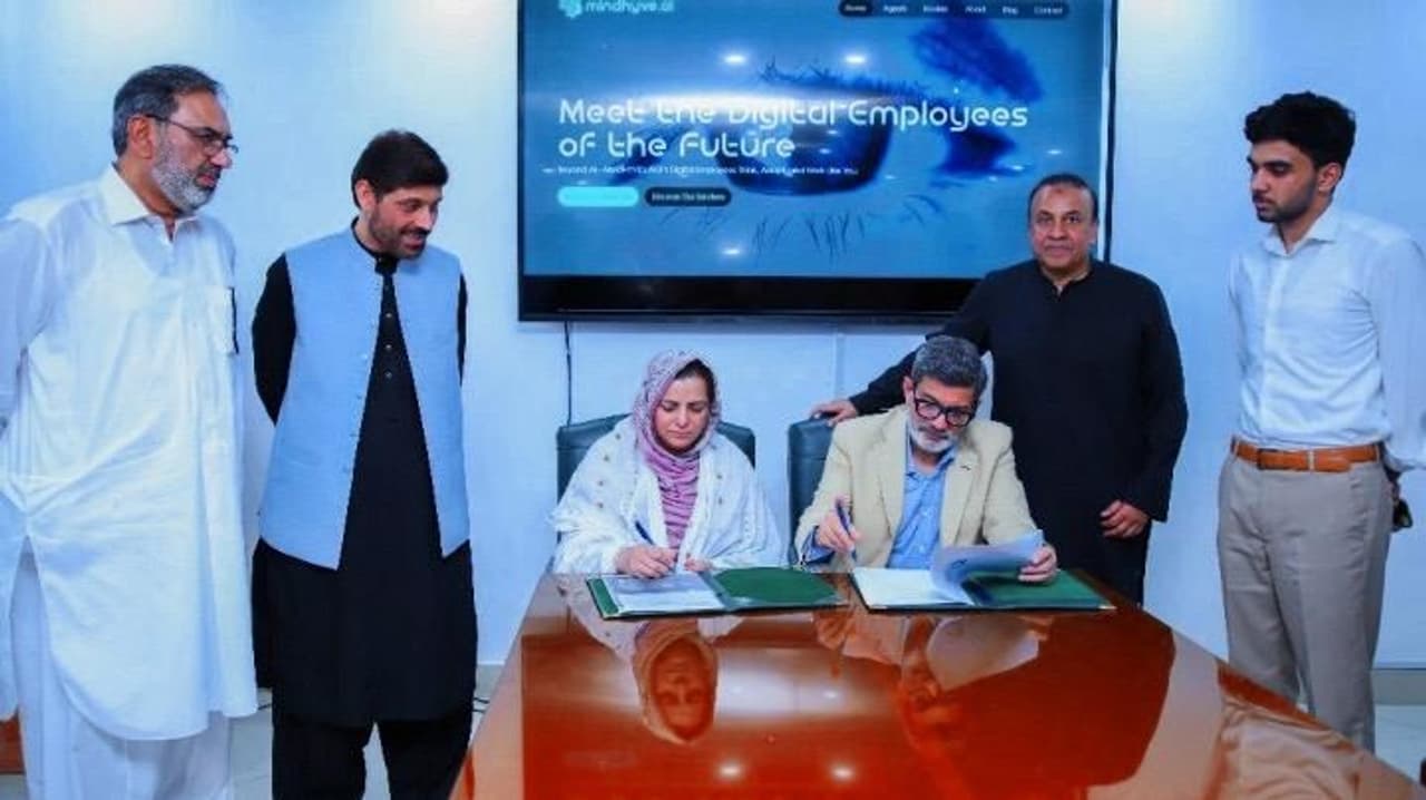 MindHYVE.ai™ and Smart Learnify Partner to Launch Pakistan's First AI-Powered Personalized Learning Platform