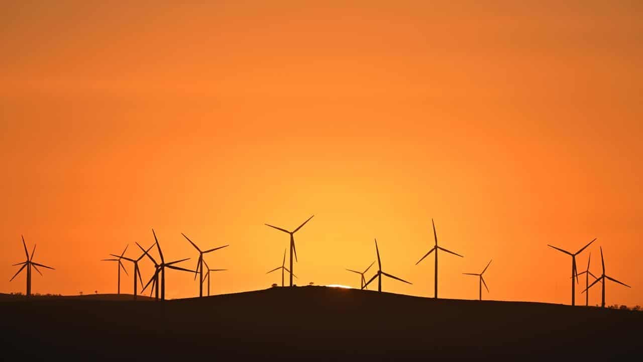 Winds of change: govt urged to seize energy mandate