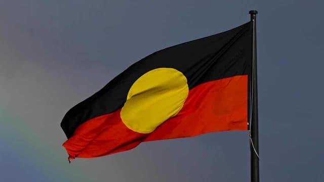 Stolen generations redress hailed a 'powerful moment'