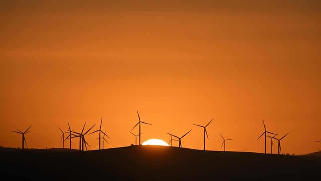 Clean energy, environment unity ticket on nature laws