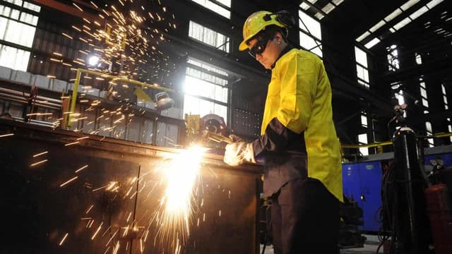 Weak business investment underlines productivity battle
