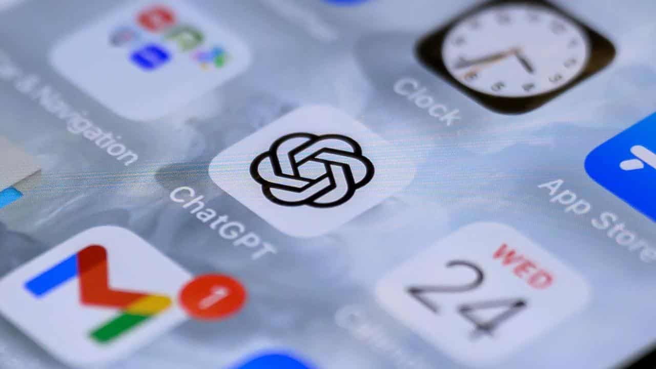 Gen Z feels trapped between the pros and cons of gen AI