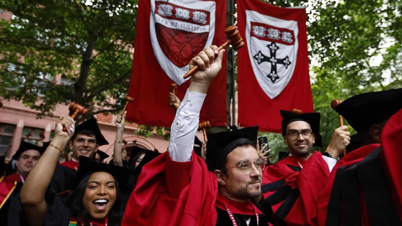 Harvard grads cheer calls for school to stand strong