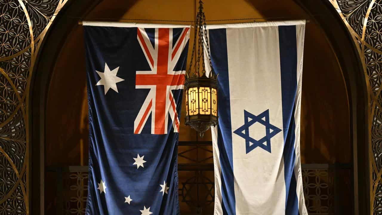 Opposition calls on PM to take up Israel trip invite