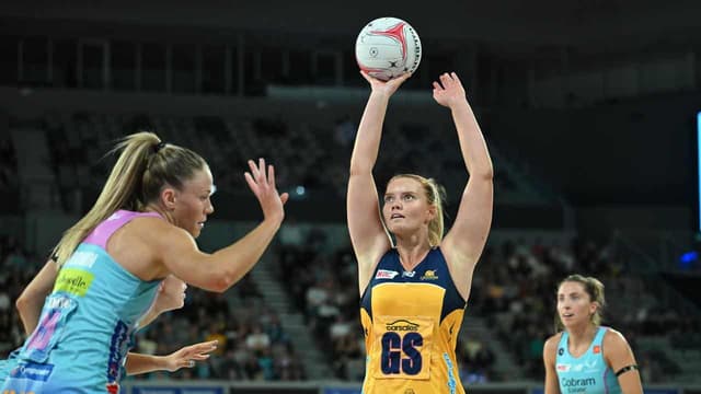 Fretwell the super shot star in lethal Lightning strike