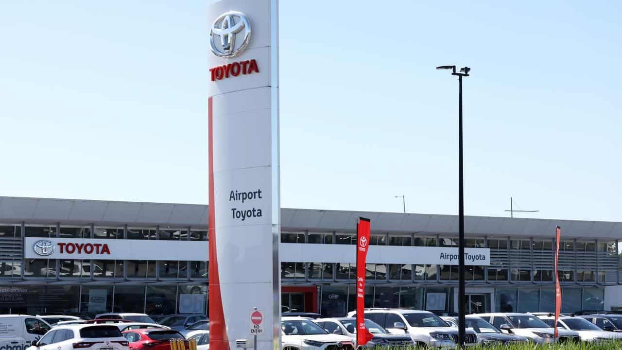 Australia's big car love affair still fuelling sales