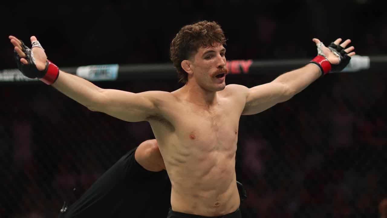 UFC cookie monster out to back up 19-second masterclass