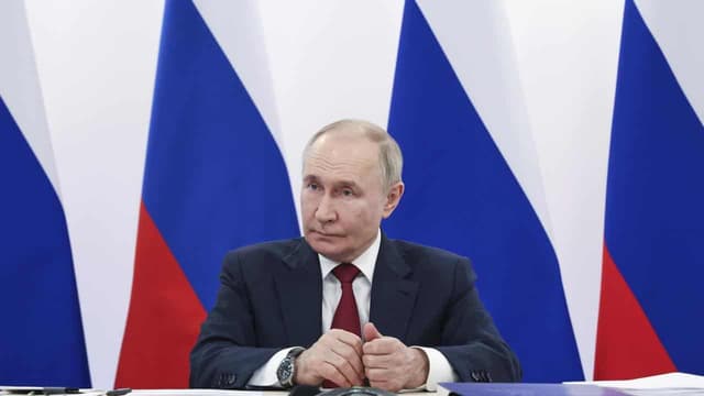 Putin warns 'Russia has to respond' to Ukraine attack