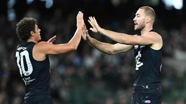 Blues coach throws support behind 'genuine assets'