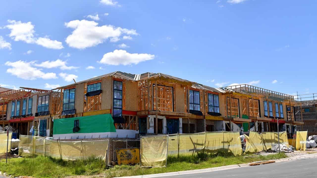 Labor vows to slash red tape to turbocharge housing