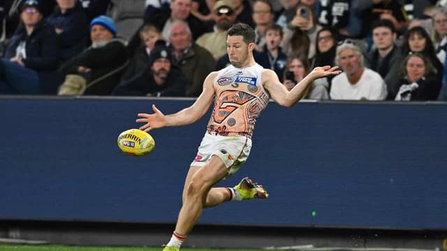 Fitness watch for star Giant ahead of huge Lions clash