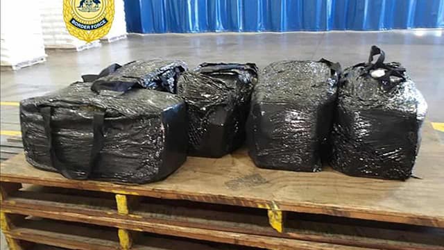 Tip-off leads to 250kg cocaine seizure