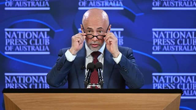 'Glass half-full' for EU security deal with Australia