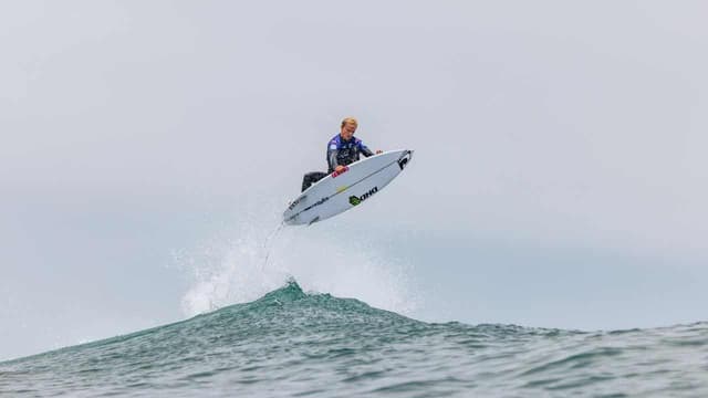 Air time as Aussie rookie surfer stuns Brazilian great