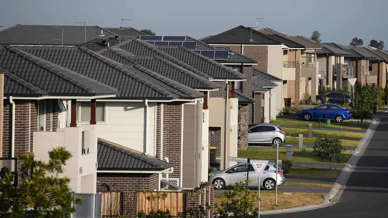 Homebuyers stand to win as big bank ups rate-cut bet