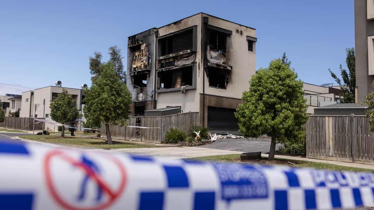 Mobile data could lead police to deadly arson attackers