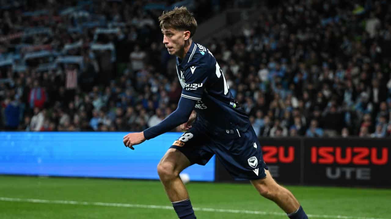 Victory young gun seals German Bundesliga switch