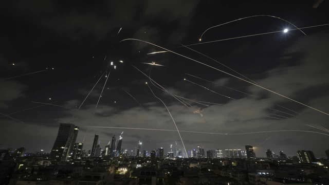 Israel says Tehran to 'pay price' after attacks