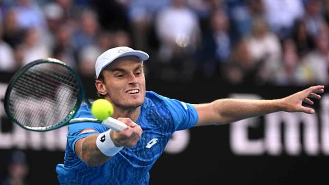 Schoolkate triumph heads Aussies' pre-Wimbledon push