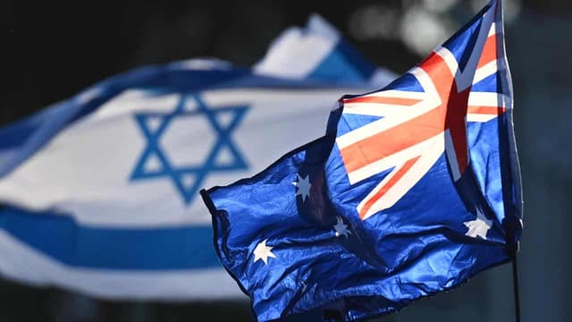 Hundreds of Aussies try to flee Israel-Iran conflict